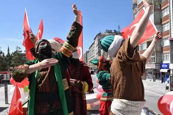 Sivas'ta, renkli 23 Nisan kutlaması Sivas'ta, renkli 23 Nisan kutlaması