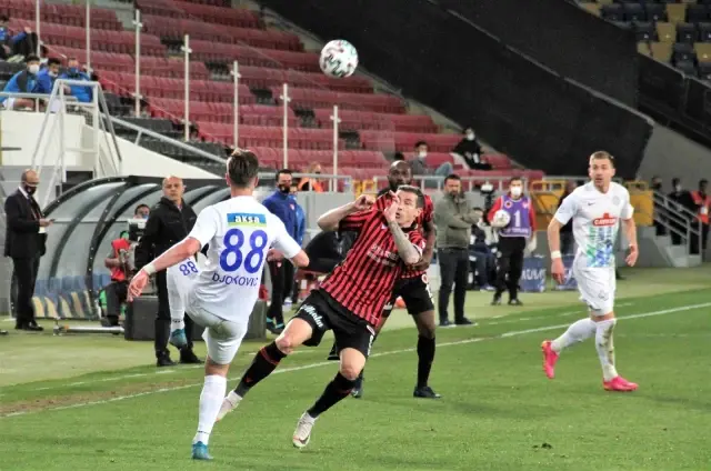 Süper Lig: Gençlerbirliği: 2 Ç. Rizespor: 1 (Maç sonucu) Süper Lig: Gençlerbirliği: 2 Ç. Rizespor: 1 (Maç sonucu)