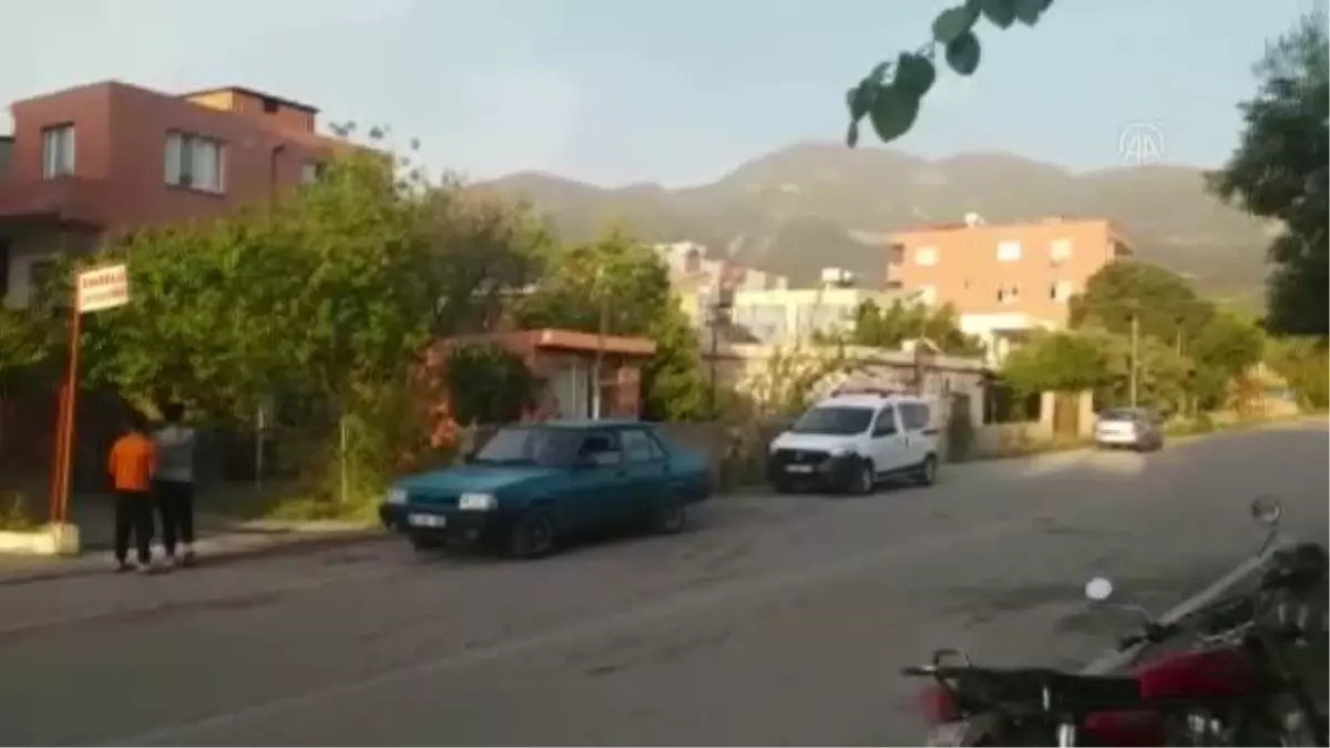 Son dakika haberleri... Tartıştığı komşunu pompalı tüfekle öldürüp 2 kişiyi yaralayan zanlı intihar etti