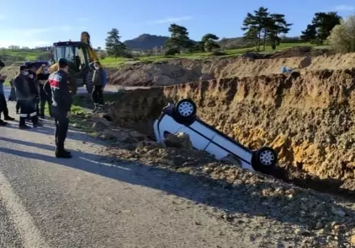 Tavşanlı'da trafik kazası: 2 yaralı