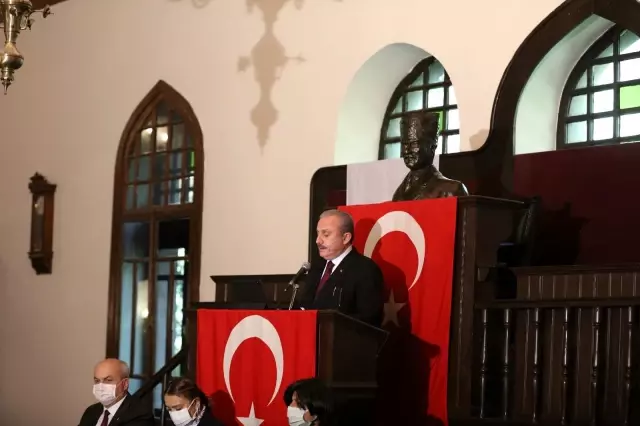 TBMM'nin açılışının 101'inci yıl dönümü dolayısıyla Birinci Mecliste tören düzenlendi TBMM'nin açılışının 101'inci yıl dönümü dolayısıyla Birinci Mecliste tören düzenlendi