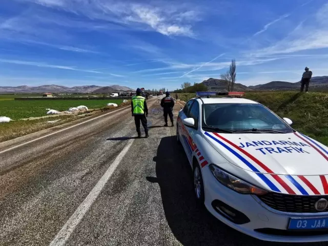 Son dakika haberleri: Tırların kafa kafaya çarpıştığı kazada sürücüler feci şekilde can verdi Son dakika haberleri: Tırların kafa kafaya çarpıştığı kazada sürücüler feci şekilde can verdi