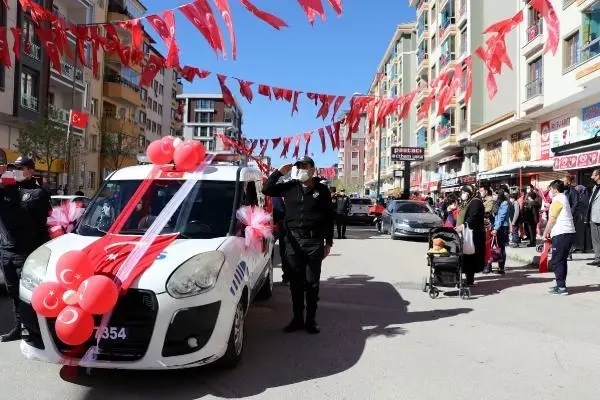 YURTTA 23 NİSAN KUTLAMALARI YURTTA 23 NİSAN KUTLAMALARI