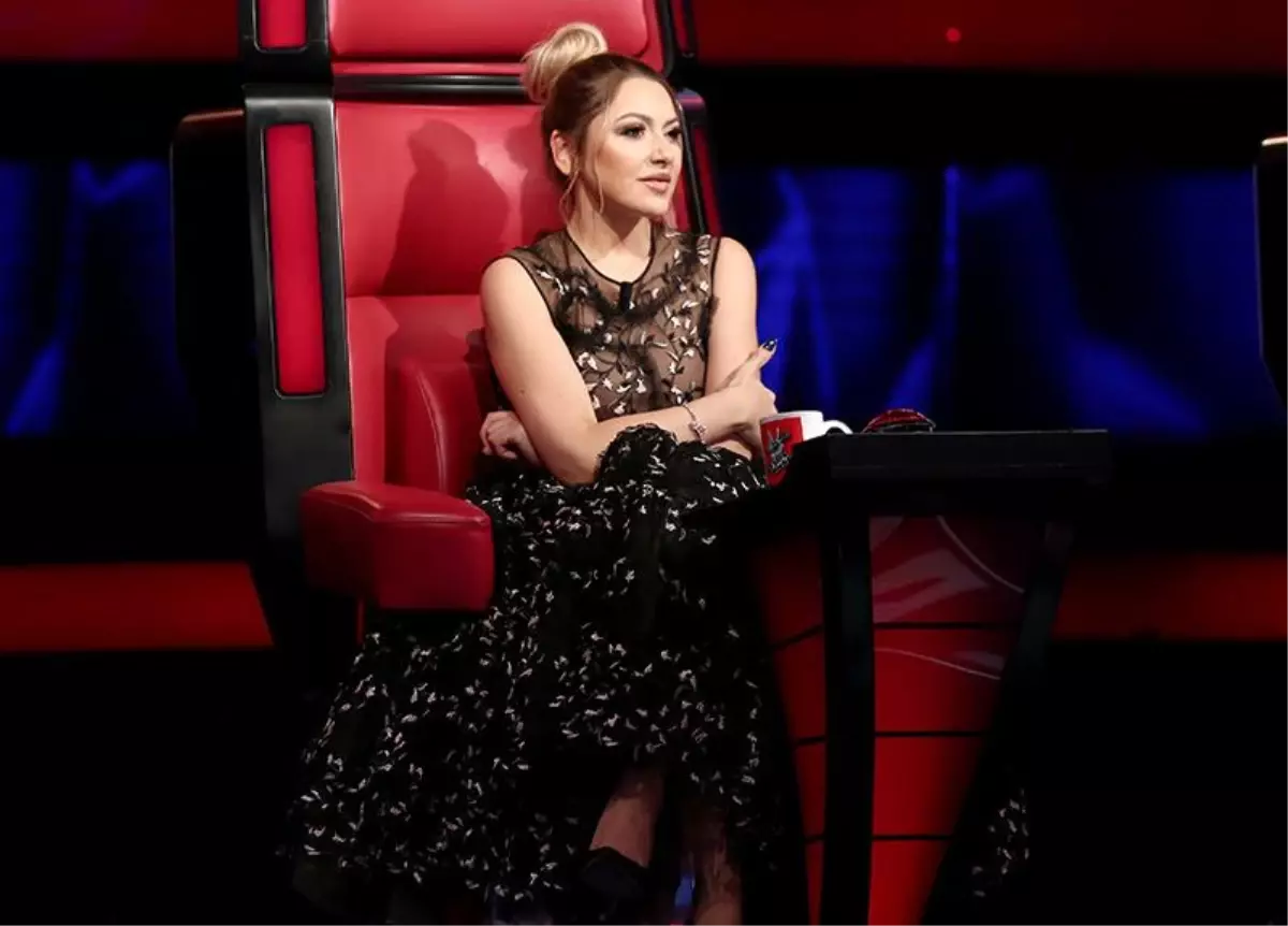 Yasak aşk iddialarıyla başı dertte olan Hadise, O Ses'teki jüri koltuğundan ayrıldı
