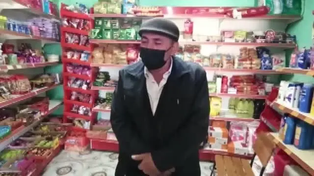 Afyonkarahisar'da bir hayırsever, ihtiyaç sahiplerinin bakkal borcunu ödedi