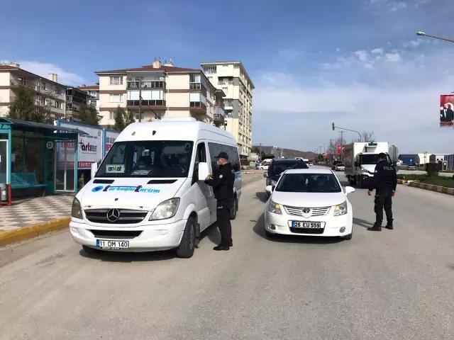 Bozüyük'te kısıtlama denetimi yoğun bir şekilde devam ediyor