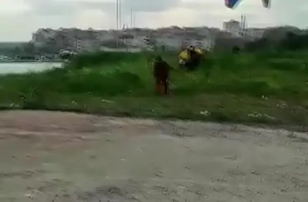 Büyükçekmece'de paramotor ile uçan 4 kişiye ceza