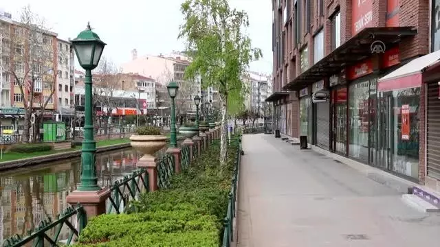 ZONGULDAK - Doğu Marmara ve Batı Karadeniz'de sokağa çıkma kısıtlamasına uyuluyor ZONGULDAK - Doğu Marmara ve Batı Karadeniz'de sokağa çıkma kısıtlamasına uyuluyor