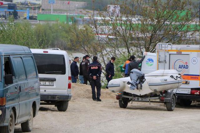 kayip ciftcinin sakarya nehri nde cansiz bede 14088240 o