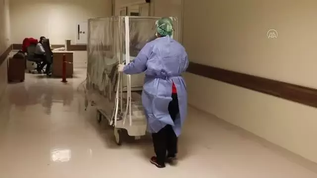 KOVİD-19 HASTALARI YAŞADIKLARINI ANLATIYOR - 'Nefes darlığı ve öksürük beni çok yıprattı' KOVİD-19 HASTALARI YAŞADIKLARINI ANLATIYOR - 'Nefes darlığı ve öksürük beni çok yıprattı'