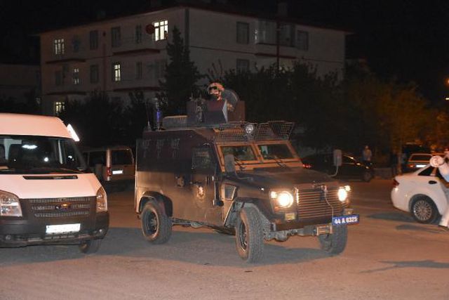 Son dakika haber: Malatya'da husumetliler arasında silahlı çatışma: 9 gözaltı Son dakika haber: Malatya'da husumetliler arasında silahlı çatışma: 9 gözaltı