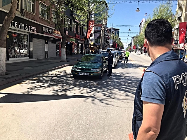 Malatya'da sokağa çıkma kısıtlamasına uyuluyor