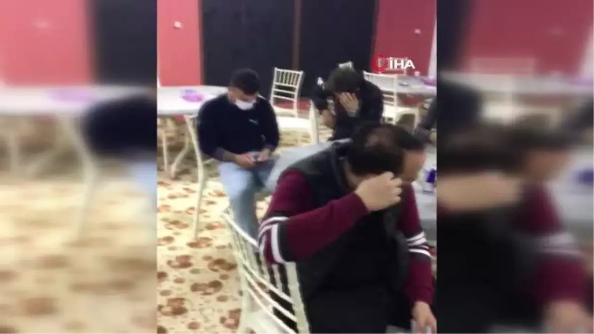 Manisa'da kumar baskını: 27 kişiye 120 bin lira ceza