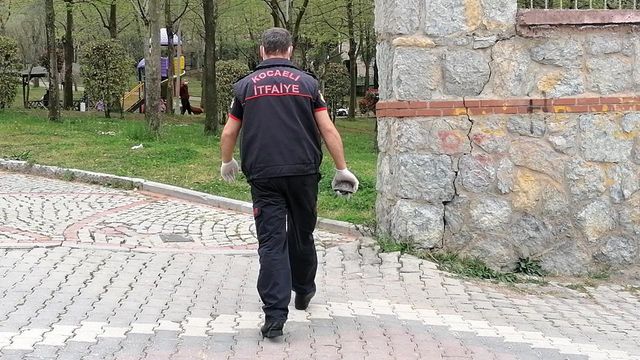 sikisan kaplumbagayi kurtarabilmek icin 1 saa 6 14087770 o