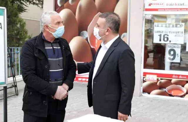 Sincan Belediye Başkanı Ercan'dan esnafa ziyaret Sincan Belediye Başkanı Ercan'dan esnafa ziyaret