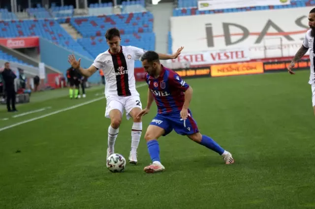 Süper Lig: Trabzonspor: 2 - Fatih Karagümrük: 0 (Maç sonucu) Süper Lig: Trabzonspor: 2 - Fatih Karagümrük: 0 (Maç sonucu)