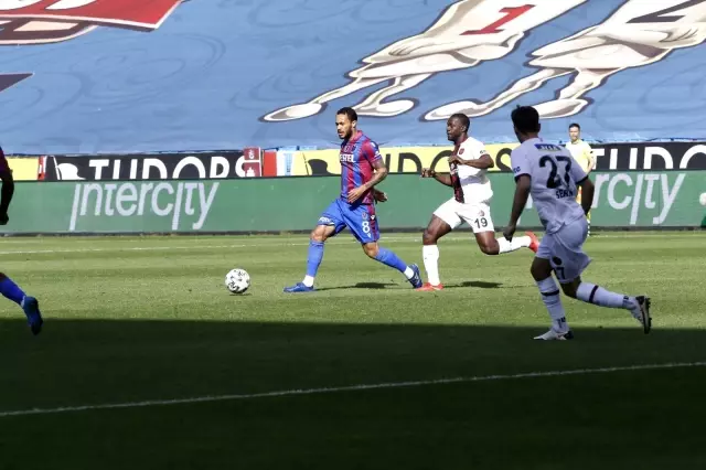 Süper Lig: Trabzonspor: 2 - Fatih Karagümrük: 0 (Maç sonucu) Süper Lig: Trabzonspor: 2 - Fatih Karagümrük: 0 (Maç sonucu)