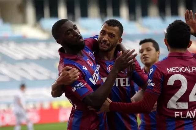 Süper Lig: Trabzonspor: 2 - Fatih Karagümrük: 0 (Maç sonucu) Süper Lig: Trabzonspor: 2 - Fatih Karagümrük: 0 (Maç sonucu)