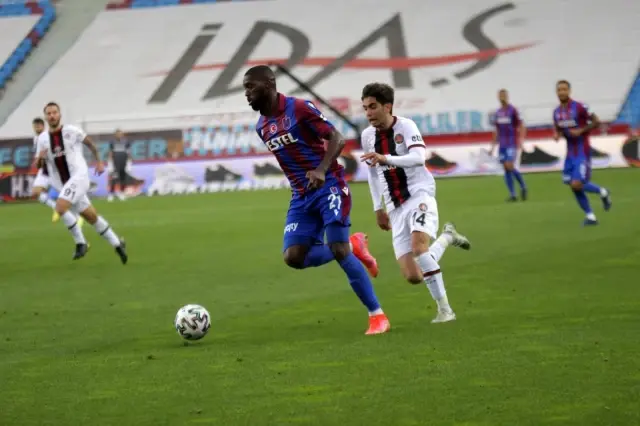Süper Lig: Trabzonspor: 2 - Fatih Karagümrük: 0 (Maç sonucu) Süper Lig: Trabzonspor: 2 - Fatih Karagümrük: 0 (Maç sonucu)