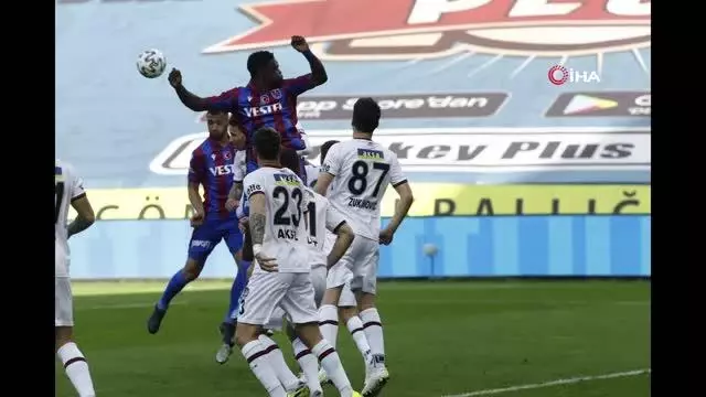 Trabzonspor - Karagümrük maçından kareler -1- Trabzonspor - Karagümrük maçından kareler -1-