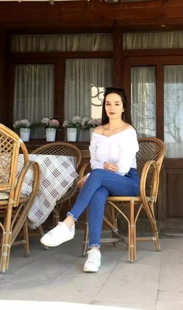 23 yaşındaki genç kızdan 3 gündür haber alınamıyor 23 yaşındaki genç kızdan 3 gündür haber alınamıyor