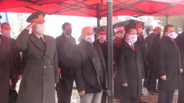 Çanakkale Kara Savaşlarının 106. yılı dolayısıyla 57. Alay'ın temsili sancağının devir teslim töreni yapıldı Çanakkale Kara Savaşlarının 106. yılı dolayısıyla 57. Alay'ın temsili sancağının devir teslim töreni yapıldı