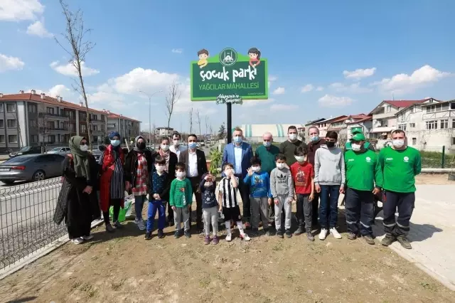 Çocukluk anıları meyve fidanlarında yaşatılıyor