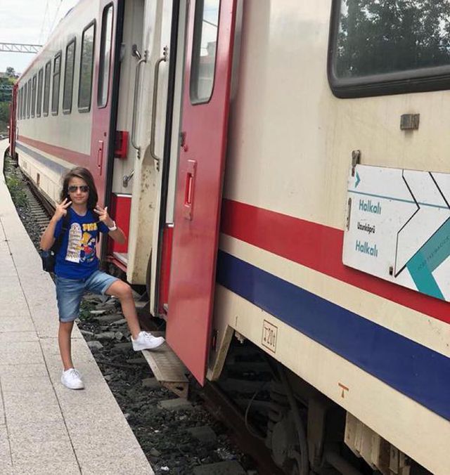 corlu daki tren kazasinda oglu arda yi kaybed 4 14089336 o