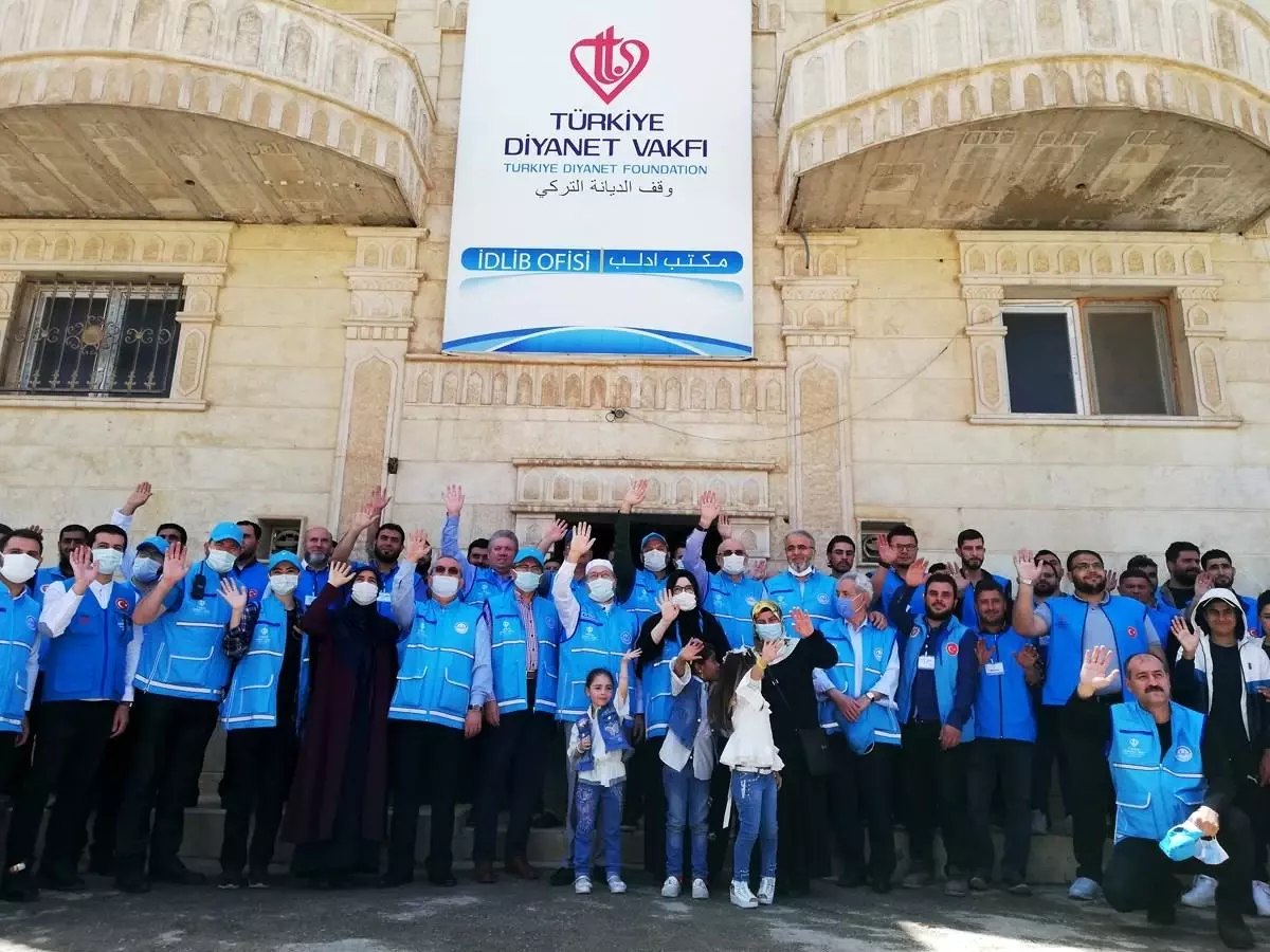 Diyanet İşleri Başkanı Erbaş İdlib'de TDV'nin faaliyetlerini inceledi
