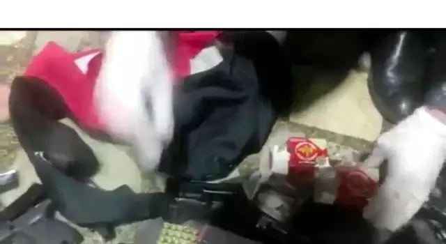İstanbul'da yasadışı silah ticareti operasyonu: 2 gözaltı İstanbul'da yasadışı silah ticareti operasyonu: 2 gözaltı