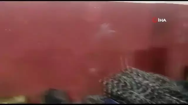 İstanbul'da yasadışı silah ticareti operasyonu: 2 gözaltı İstanbul'da yasadışı silah ticareti operasyonu: 2 gözaltı