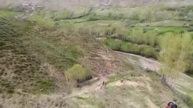 Kaybolan yaşlı adamı arama çalışmaları sürüyor Kaybolan yaşlı adamı arama çalışmaları sürüyor