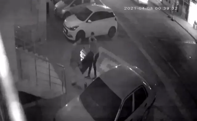 Kömür sobası hırsızları kamerada Kömür sobası hırsızları kamerada