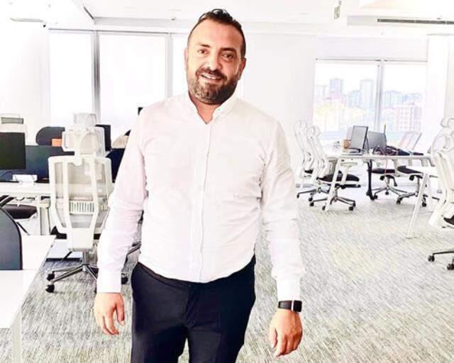Kripto Tosuncuk'la ilgili yeni detaylar ortaya çıktı: Emekli bir polisi yakın koruma olarak tutmuş Kripto Tosuncuk'la ilgili yeni detaylar ortaya çıktı: Emekli bir polisi yakın koruma olarak tutmuş