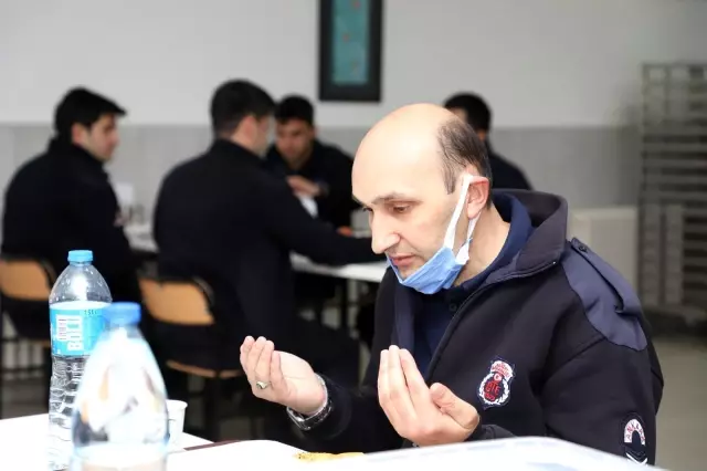 Ramazan ayının manevi coşkusu ceza infaz kurumlarında da yaşanıyor