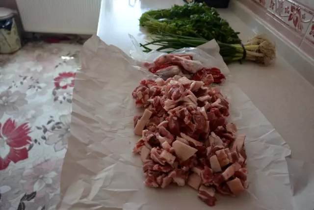 Sandıklı'da Ramazan sofralarının vazgeçilmez lezzeti 'Sandıklı Kebabı' Sandıklı'da Ramazan sofralarının vazgeçilmez lezzeti 'Sandıklı Kebabı'