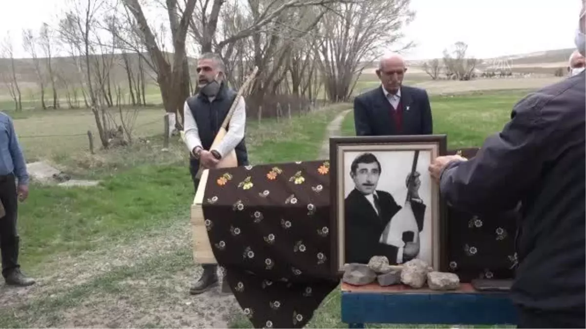 Son dakika haberi | Sivaslı Aşık Veli Kaplan'ın cenazesi toprağa verildi