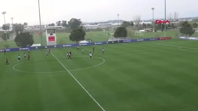 SPOR Gol kraliçeliğinde Zelal ve Bassira Tourre 5 golle ilk sırada SPOR Gol kraliçeliğinde Zelal ve Bassira Tourre 5 golle ilk sırada