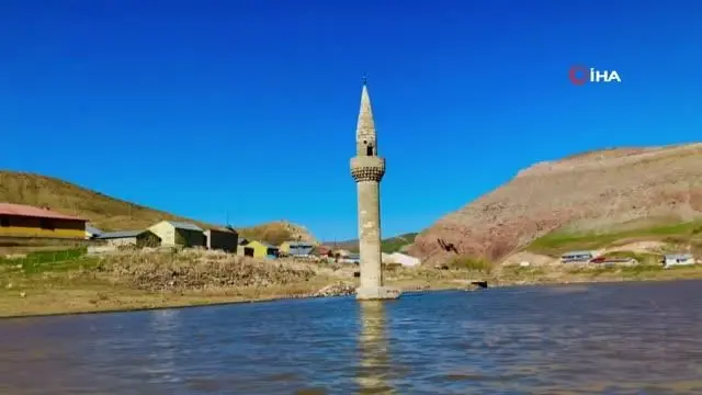 Son dakika haberi! Su altından yükselen minare görsel şölen sunuyor Son dakika haberi! Su altından yükselen minare görsel şölen sunuyor