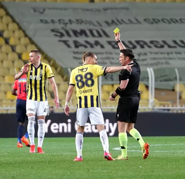 Süper Lig: Fenerbahçe: 3 - Kasımpaşa: 1 (İlk yarı) Süper Lig: Fenerbahçe: 3 - Kasımpaşa: 1 (İlk yarı)