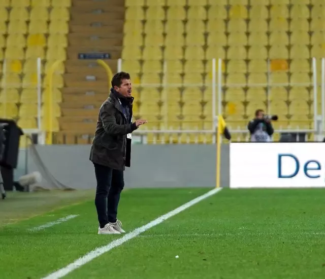 Süper Lig: Fenerbahçe: 3 - Kasımpaşa: 1 (İlk yarı) Süper Lig: Fenerbahçe: 3 - Kasımpaşa: 1 (İlk yarı)