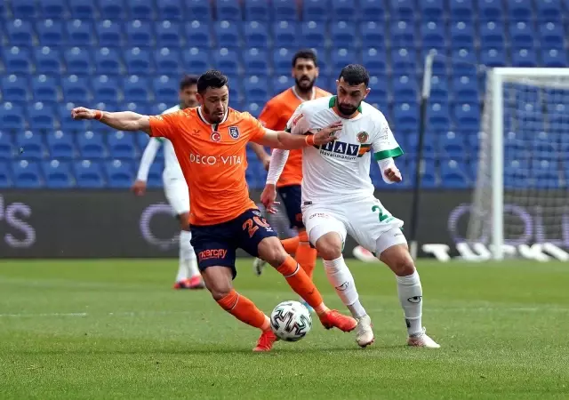Süper Lig: Medipol Başakşehir: 0 - Aytemiz Alanyaspor: 0 (Maç sonucu) Süper Lig: Medipol Başakşehir: 0 - Aytemiz Alanyaspor: 0 (Maç sonucu)