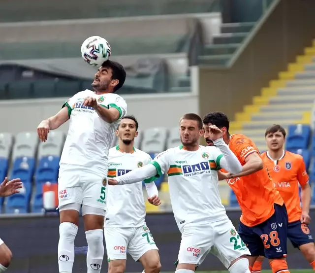 Süper Lig: Medipol Başakşehir: 0 - Aytemiz Alanyaspor: 0 (Maç sonucu) Süper Lig: Medipol Başakşehir: 0 - Aytemiz Alanyaspor: 0 (Maç sonucu)