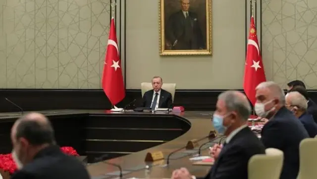 Tam kapanma mı geliyor? Tüm gözler yarın toplanacak Kabine'ye çevrildi Tam kapanma mı geliyor? Tüm gözler yarın toplanacak Kabine'ye çevrildi