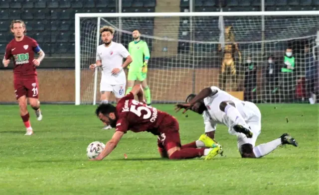 TFF 1. Lig: Ankaraspor: 3 Bandırmaspor: 2