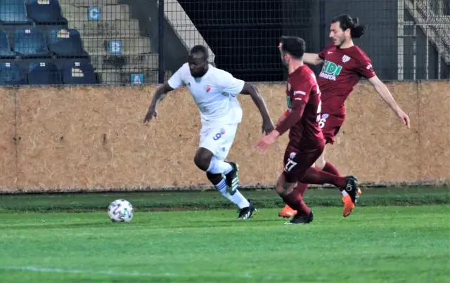 TFF 1. Lig: Ankaraspor: 3 Bandırmaspor: 2