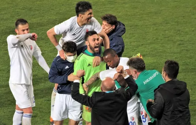 TFF 1. Lig: Ankaraspor: 3 Bandırmaspor: 2