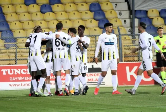 TFF 1. Lig: Menemenspor: 2 Eskişehirspor: 1 TFF 1. Lig: Menemenspor: 2 Eskişehirspor: 1