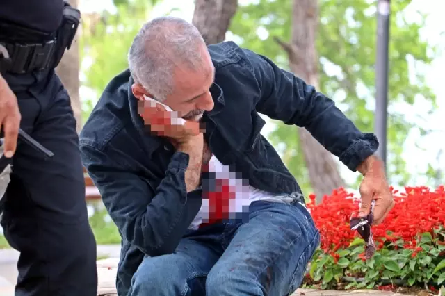 Üzerinden çıkmayan suç aleti kalmadı, 'Kanallara çıkayım da iyi tanısın insanlar beni' dedi Üzerinden çıkmayan suç aleti kalmadı, 'Kanallara çıkayım da iyi tanısın insanlar beni' dedi