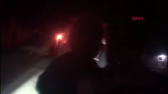 Van'da kaybolan minik Şeyma, jandarma, UMKE ve AFAD ekiplerinin seferberliği sonucu bulundu Van'da kaybolan minik Şeyma, jandarma, UMKE ve AFAD ekiplerinin seferberliği sonucu bulundu